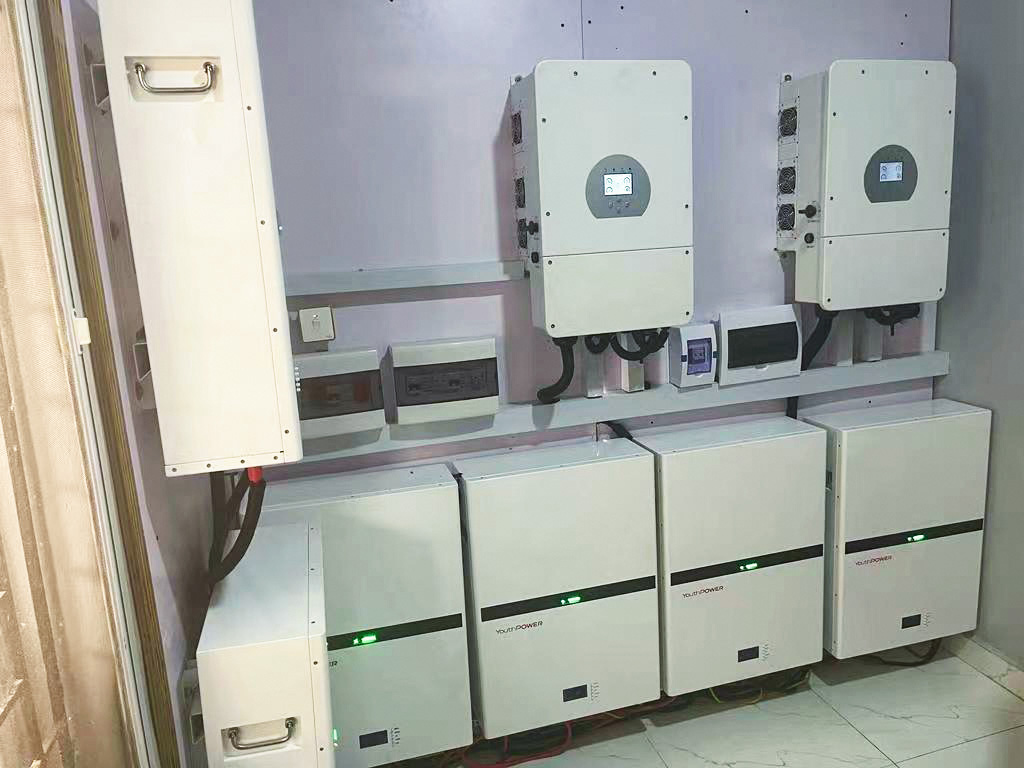 10kWh home battery wall-mounted installation with inverter connection