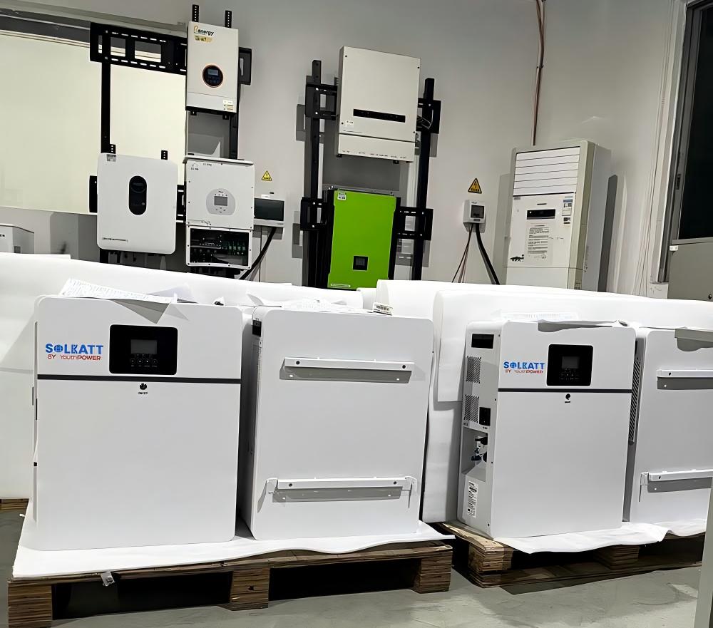 Inverter di rete fora di rete da 3,5 kva à batteria tuttu in unu ess 2,5 kWh