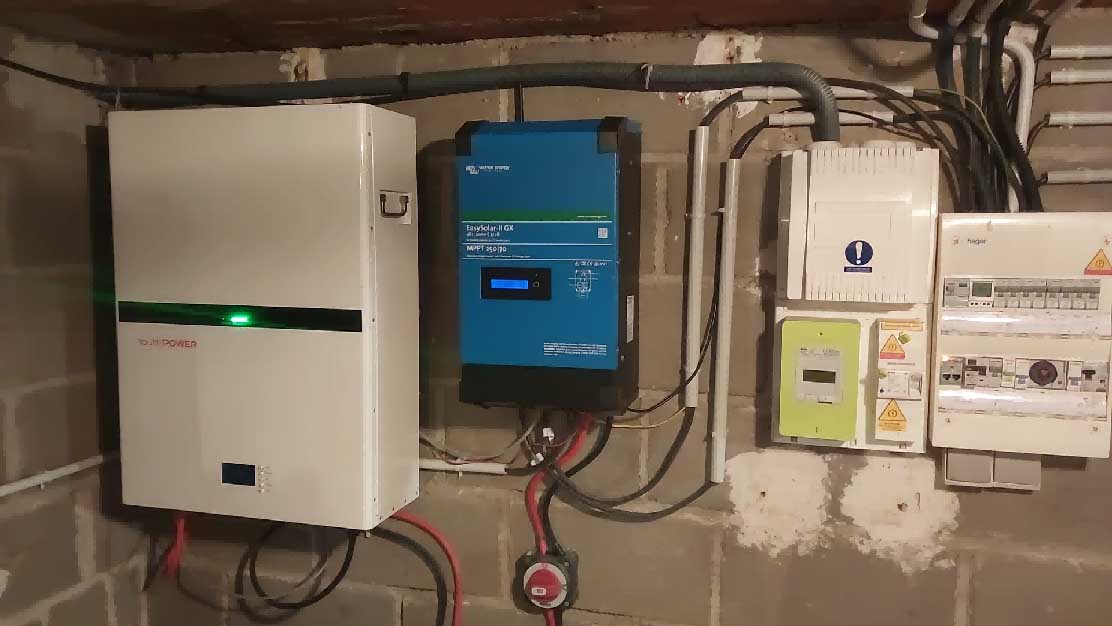 Youthpower lifepo4 solar battery for AC coupled solar system