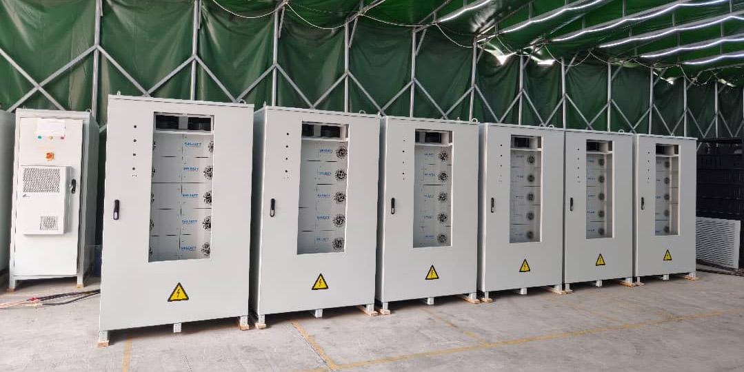 241kWh 768V LiFePO4 BESS container with Deye 80kW PCS