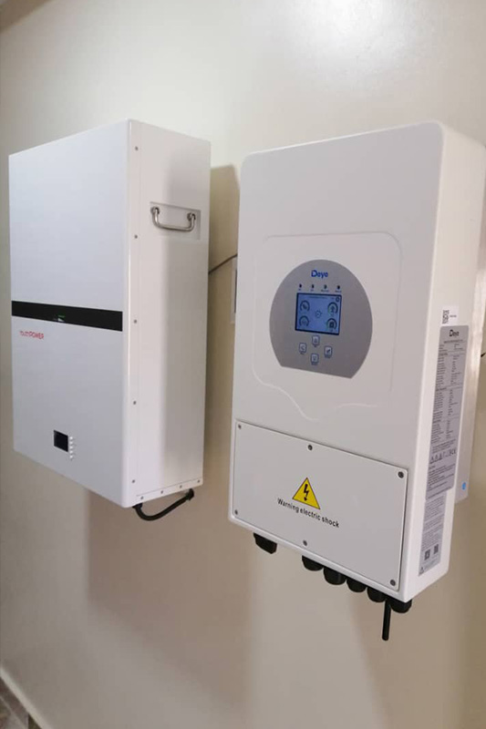 အိမ်သုံးဆိုလာဘက်ထရီဘဏ်