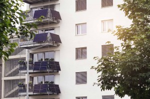 plug and play balcony solar systems easy installation solar system for balcony with plug in PV system design