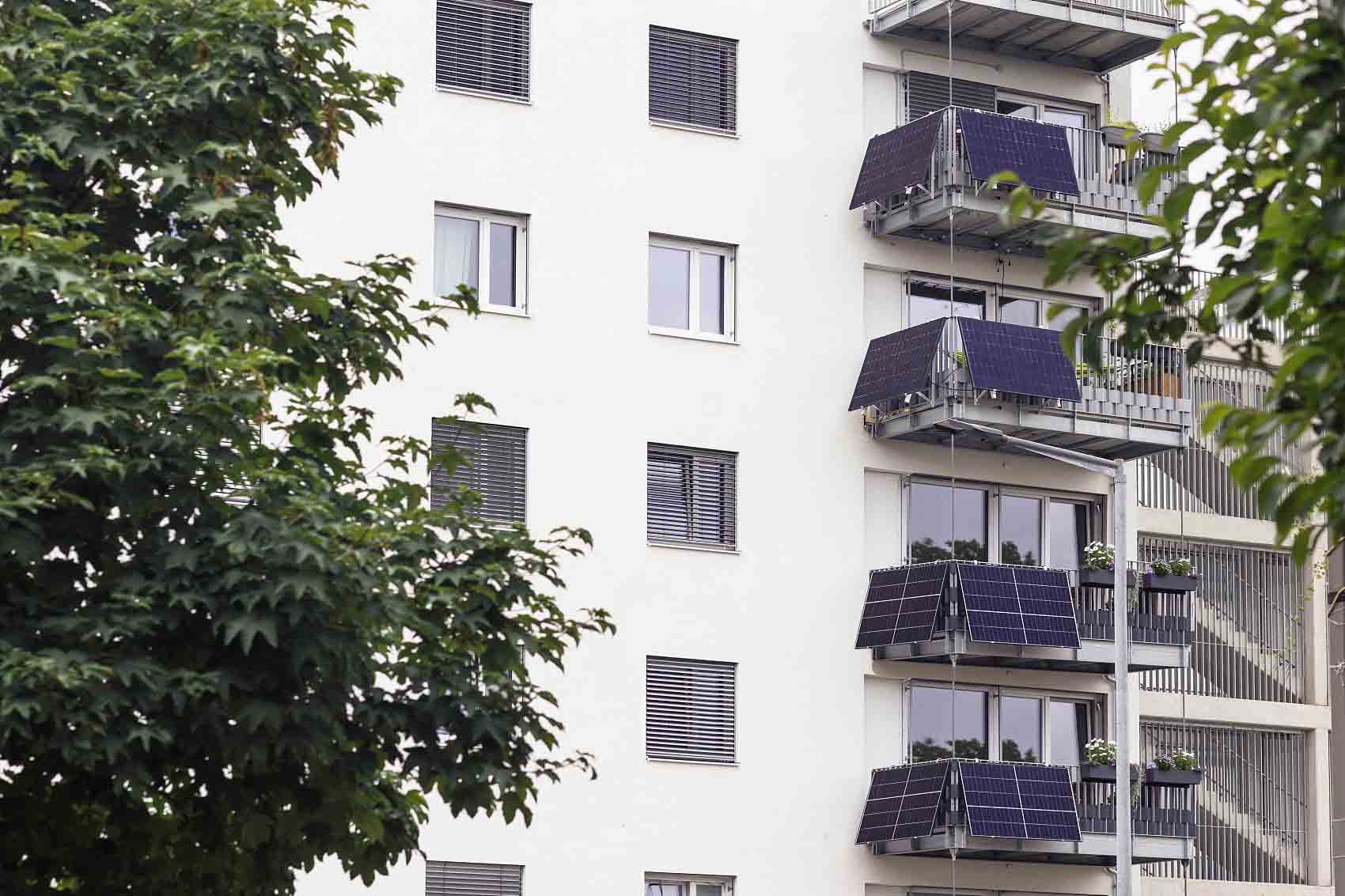 Modern balcony photovoltaic battery storage for apartment solar systems